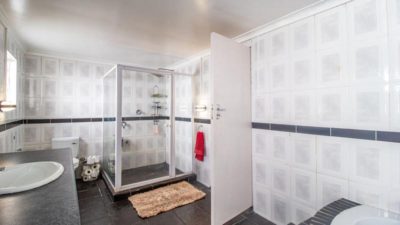 2 Bedroom Property for Sale in Salt River Western Cape